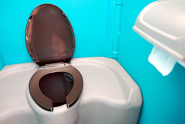 Best Portable toilet rental cost  in Sterling Heights, MI